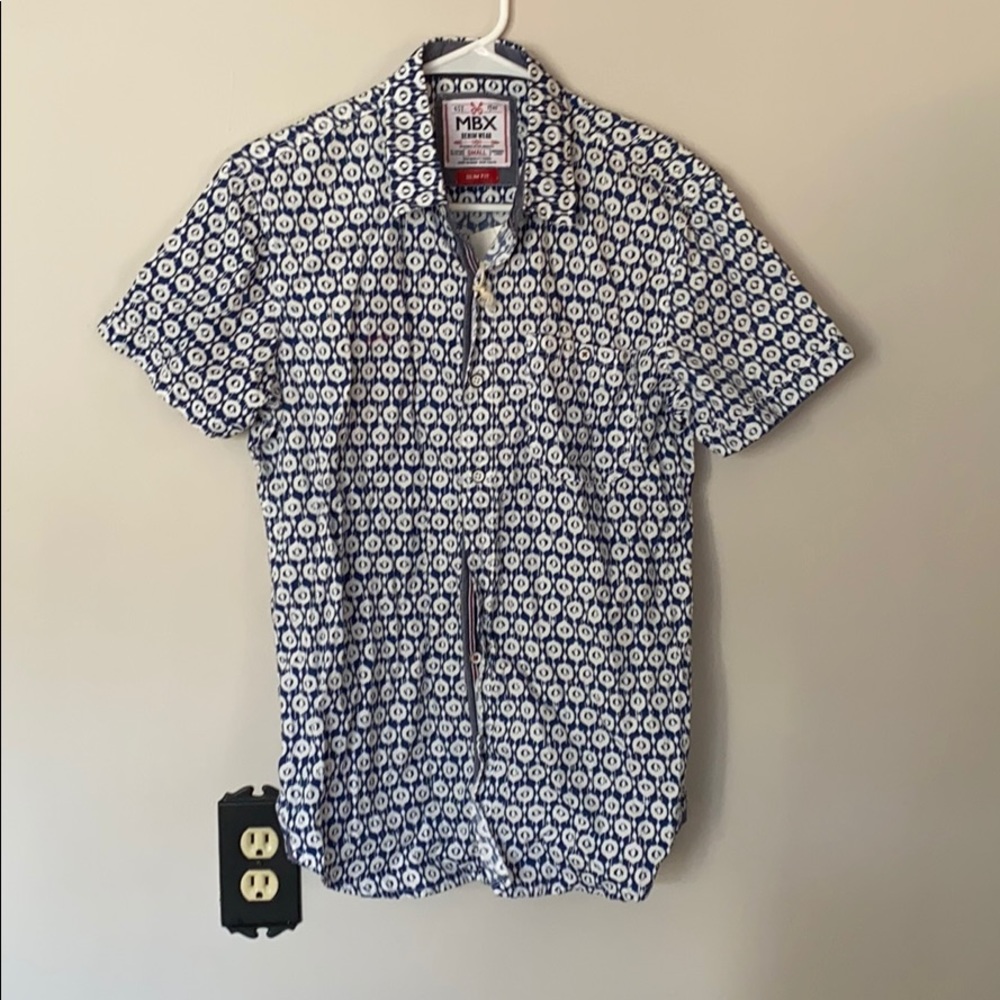 MBX patterned short sleeve button up
